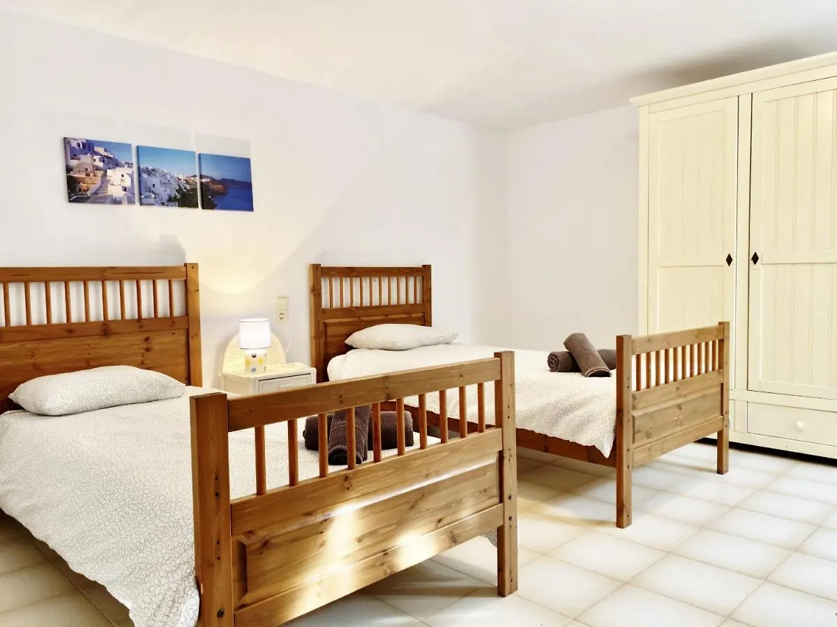 Villa Catalina Stunning 4Bedroom Villa With Air Conditioning Sea Views & Private Swimming Pool Ideal For Families L'Ametlla de Mar