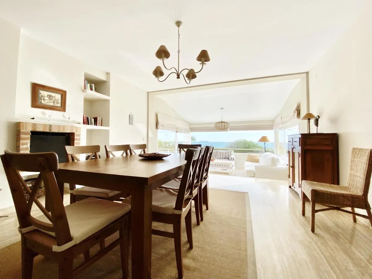 Villa Catalina Stunning 4Bedroom Villa With Air Conditioning Sea Views & Private Swimming Pool Ideal For Families L'Ametlla de Mar