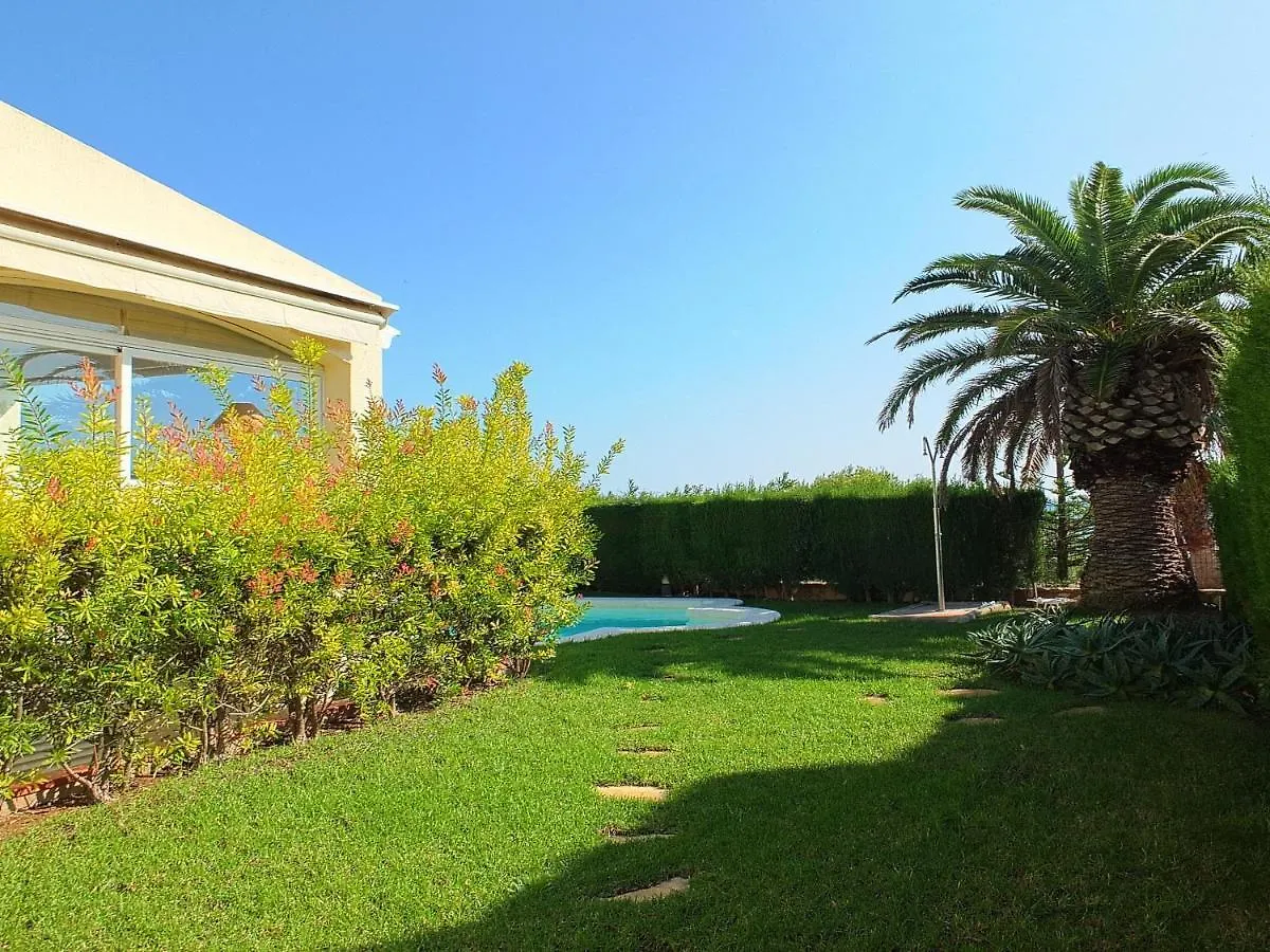 Villa Catalina Stunning 4Bedroom Villa With Air Conditioning Sea Views & Private Swimming Pool Ideal For Families L'Ametlla de Mar