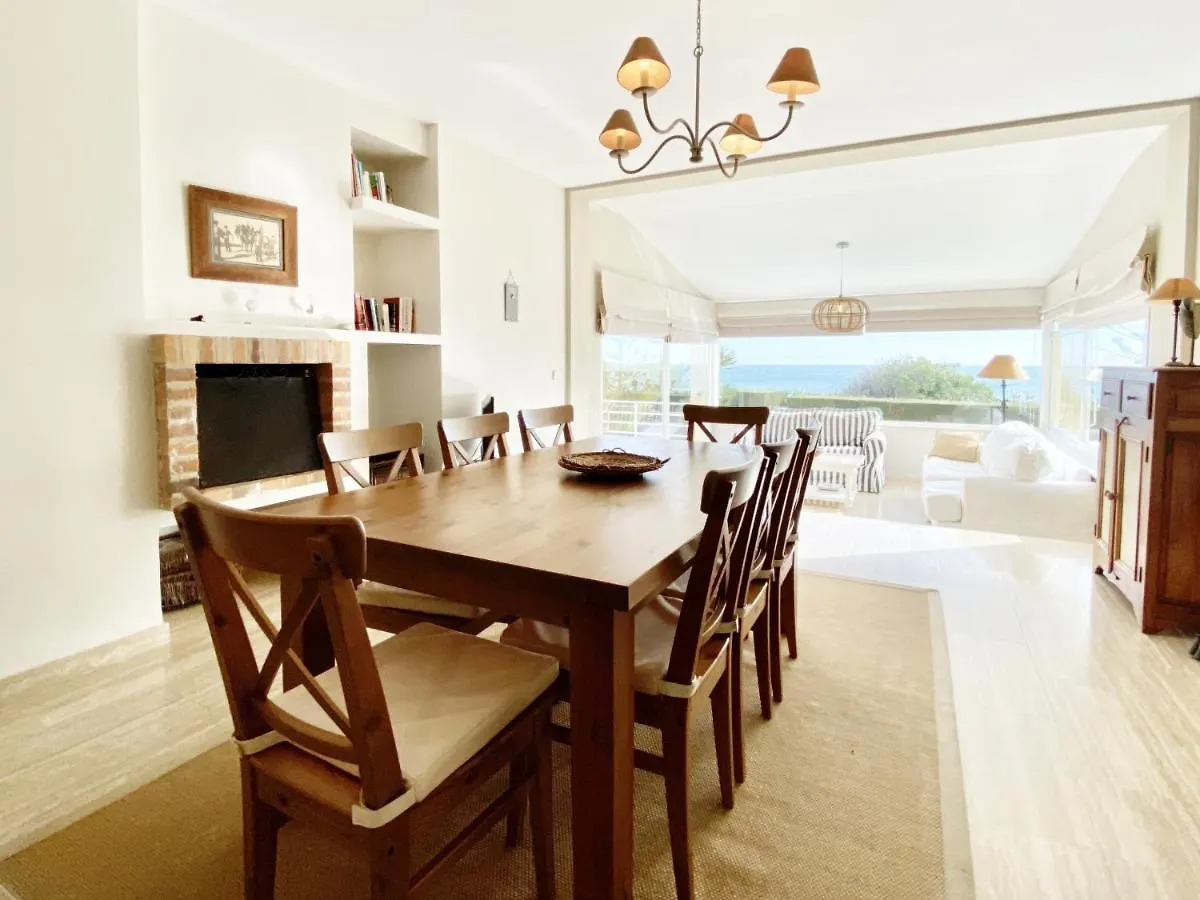 Villa Catalina Stunning 4Bedroom Villa With Air Conditioning Sea Views & Private Swimming Pool Ideal For Families L'Ametlla de Mar Španělsko