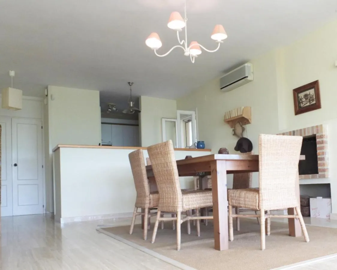 Villa Catalina Stunning 4Bedroom Villa With Air Conditioning Sea Views & Private Swimming Pool Ideal For Families L'Ametlla de Mar