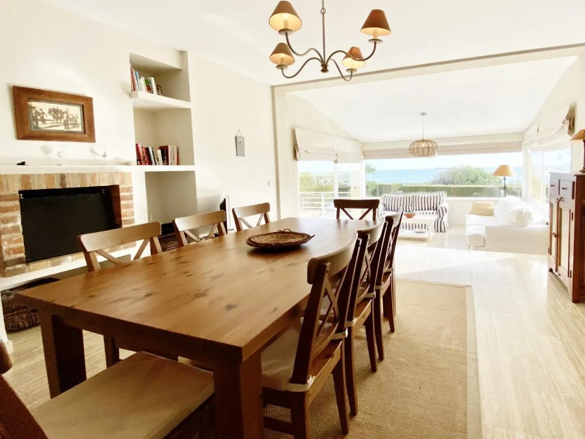 Villa Catalina Stunning 4Bedroom Villa With Air Conditioning Sea Views & Private Swimming Pool Ideal For Families L'Ametlla de Mar